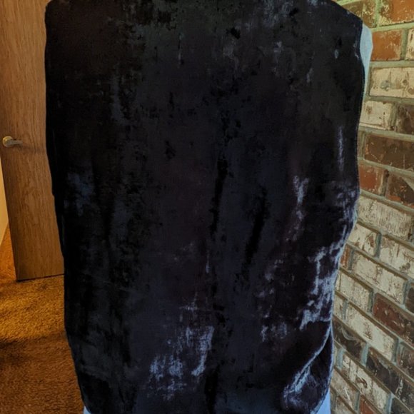 Orvis Rayon Velvet Embroidered Vest - Picture 6 of 9